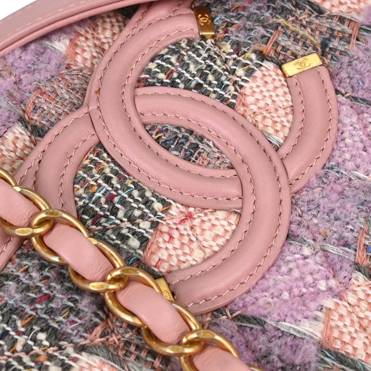 Chanel 2019 Pink Tweed Filigree Flap Bag Shoulder Bag