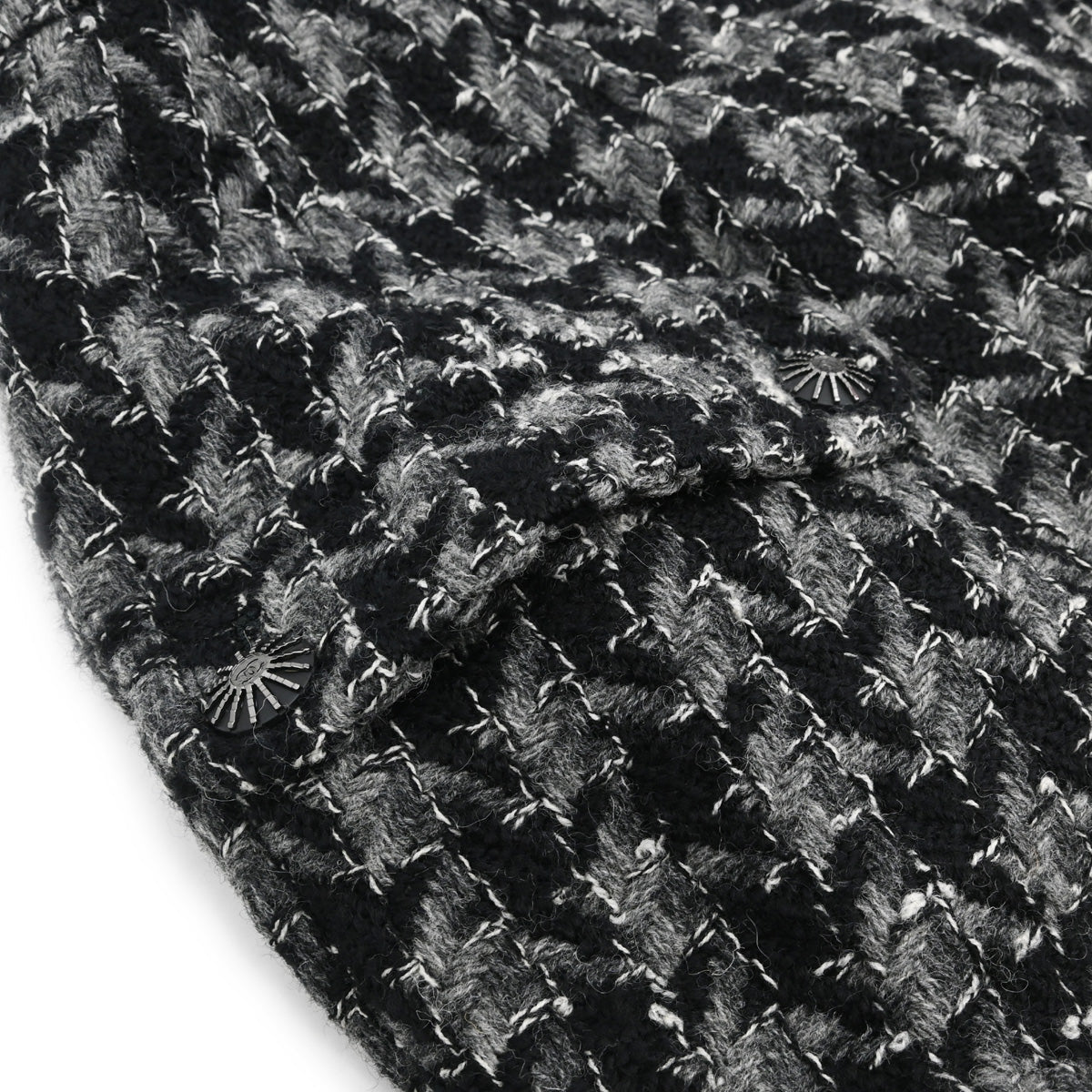 Chanel 2017 Tweed Houndstooth Skirt Gray Black #36