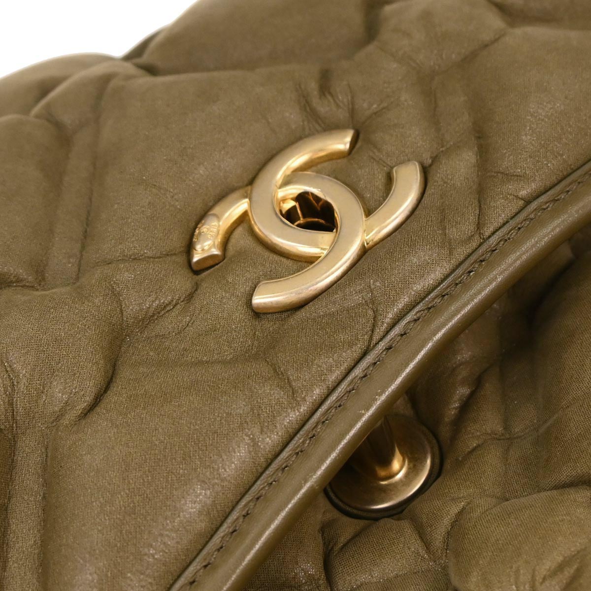 Chanel 2017 Olive Green Calfskin Bubble Quilt Shoulder Bag