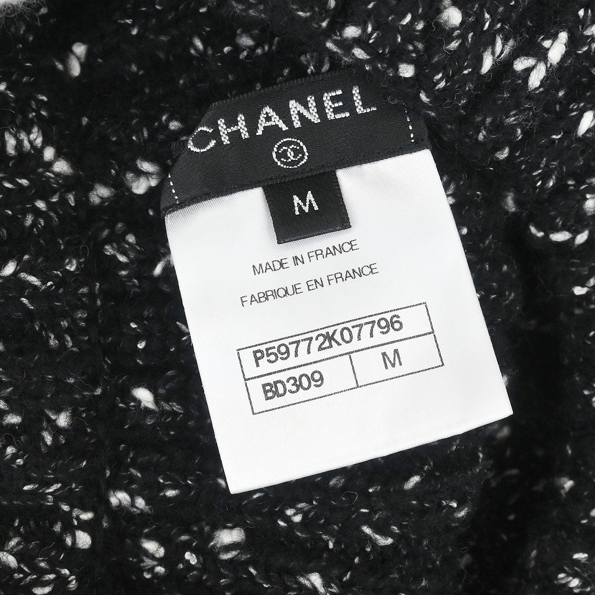 Chanel Black Hat #M Small Good