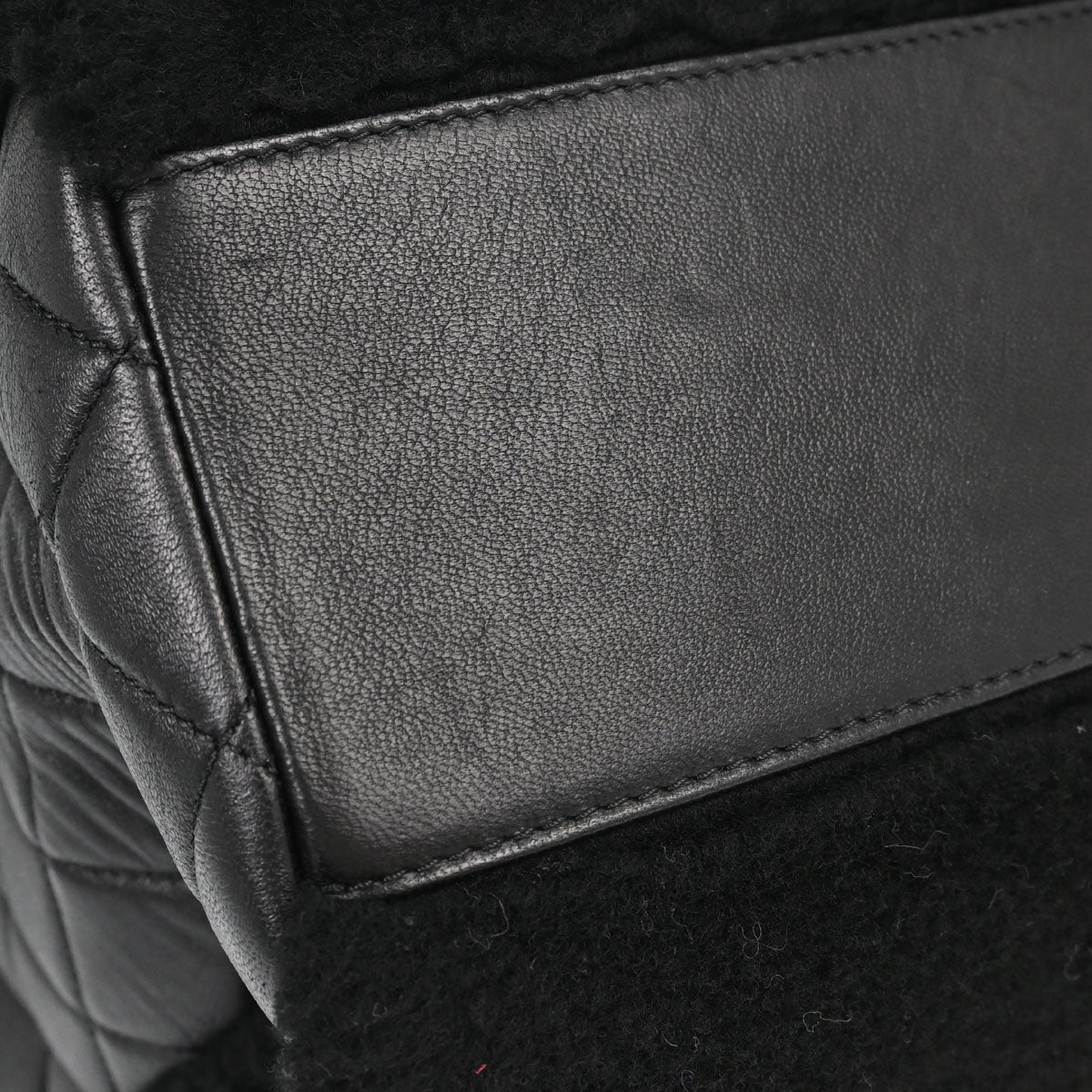 Chanel 2014-2015 Black Wool Lambskin 2way Shearling Comic Tote Handbag