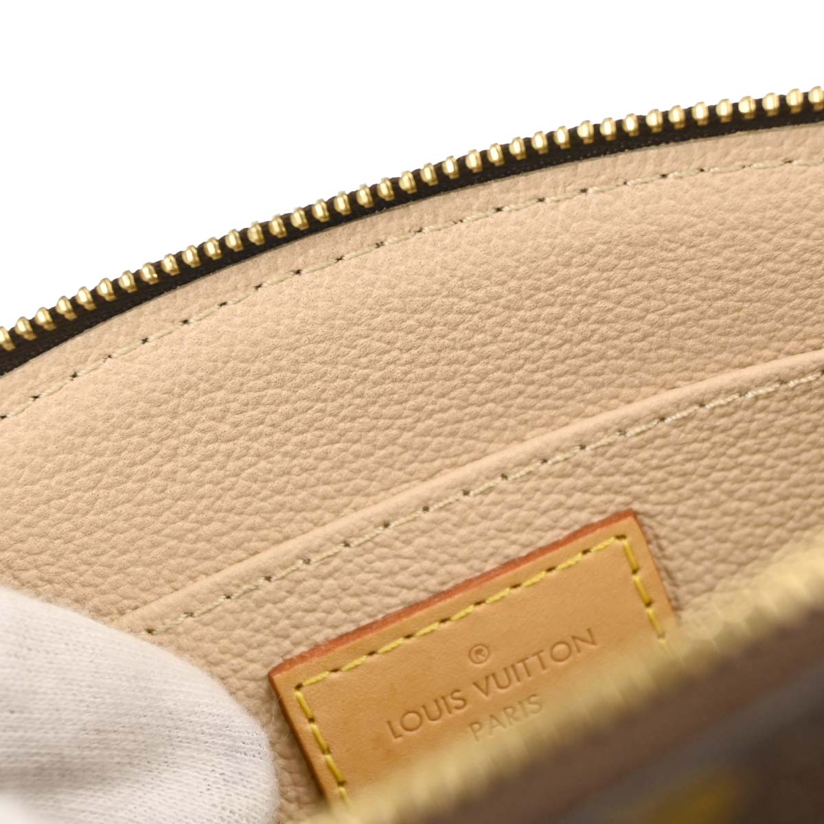 Louis Vuitton Monogram Pochette Cosmetic Pouch M47515