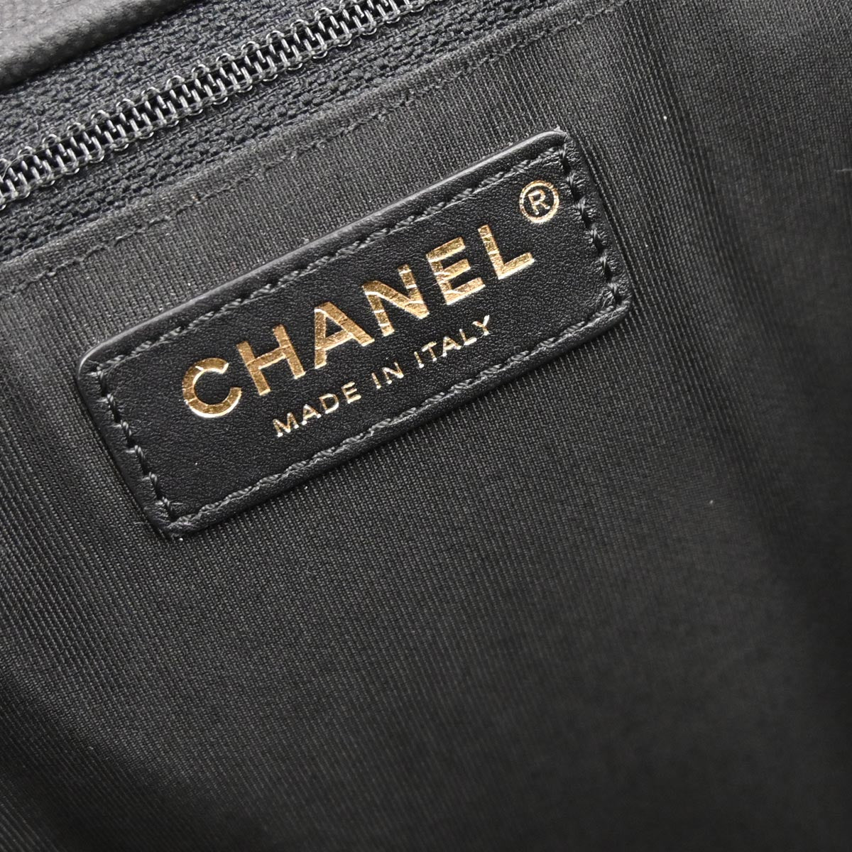 Chanel 2019 Black Caviar Skin Chevron Shopping Tote Chain Handbag