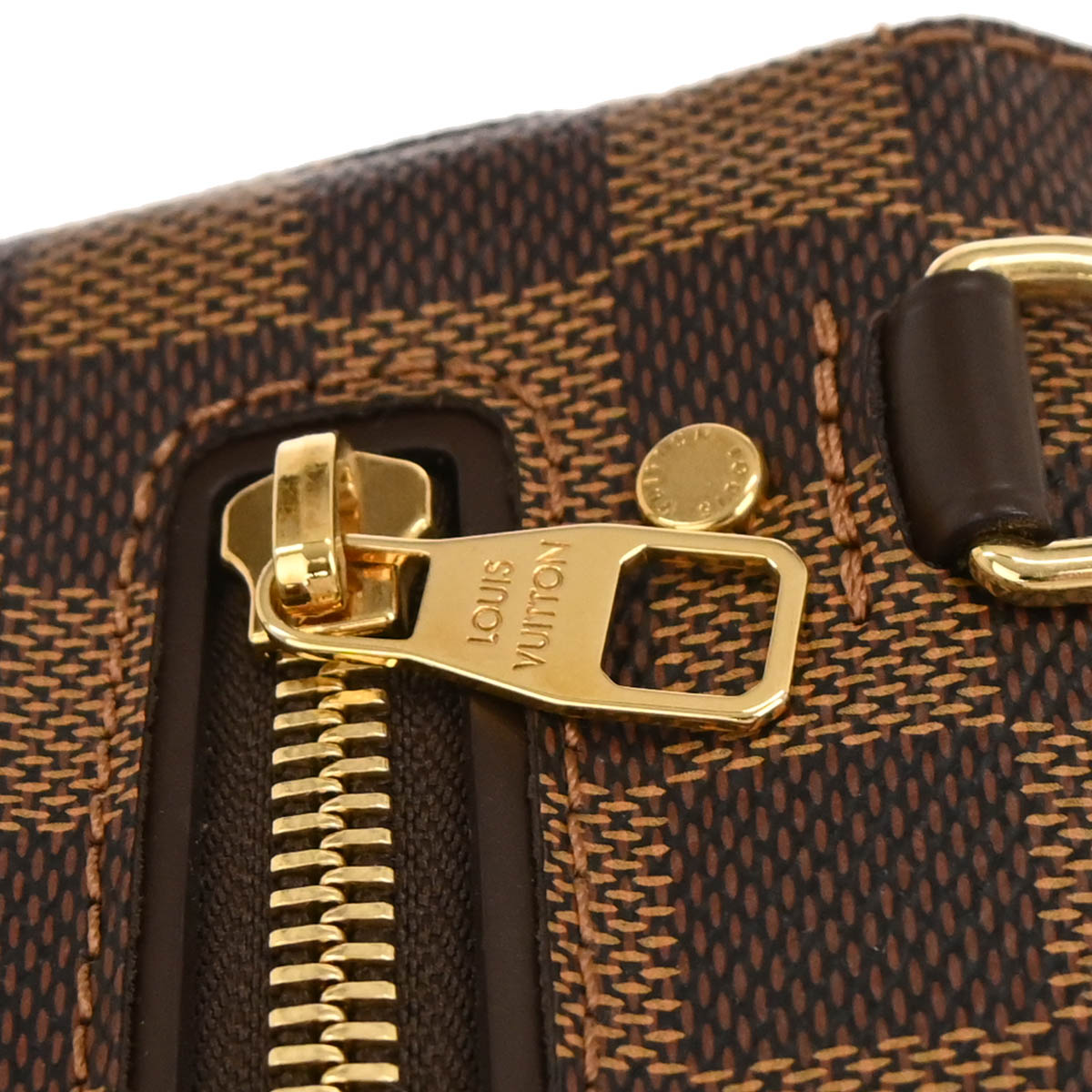 Louis Vuitton Damier Hoxton GM Shoulder Bag N41253