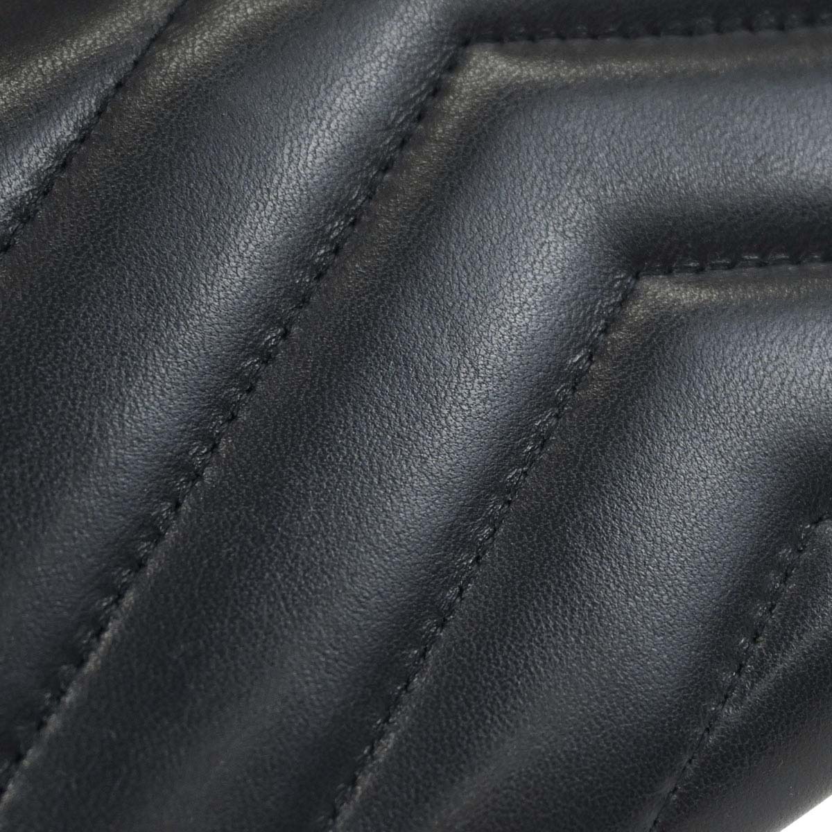 Chanel 2018-2019 Navy Lambskin Chevron CC Button Flap Long Wallet
