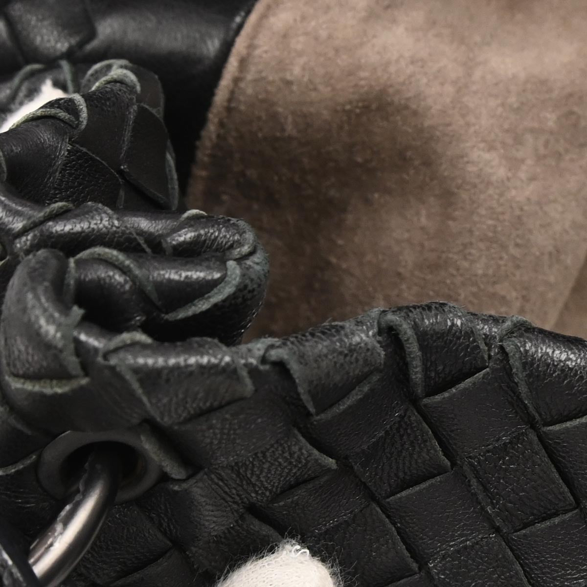 Bottega Veneta Black Lambskin Intrecciato Handbag