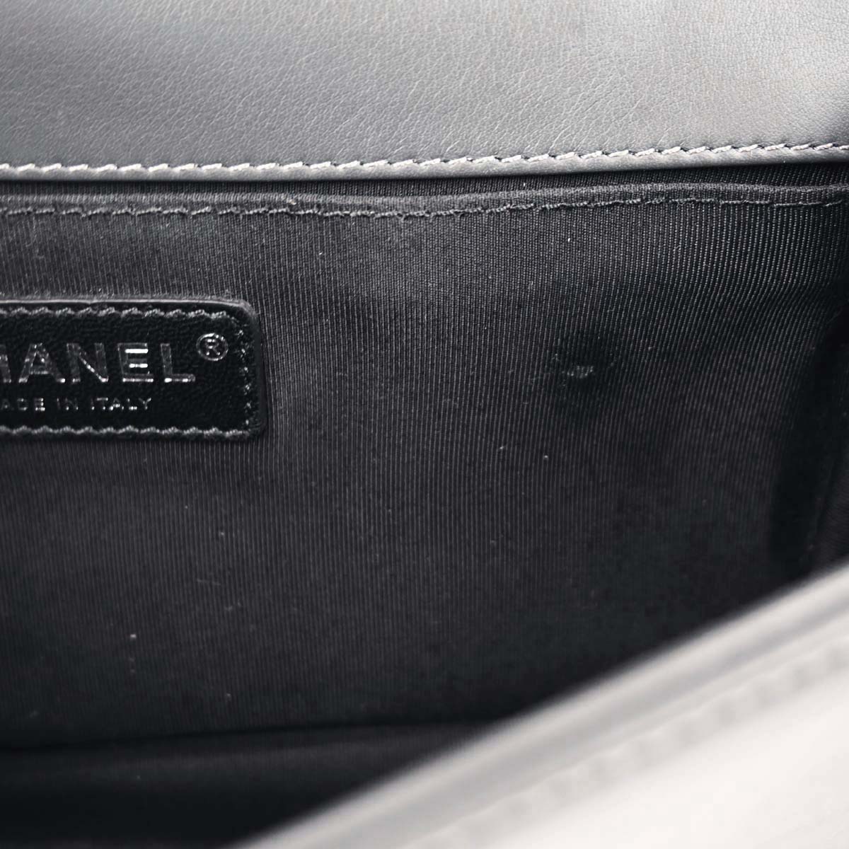 Boy Chanel Gray Tweed Lambskin Medium Double Chain Shoulder Bag