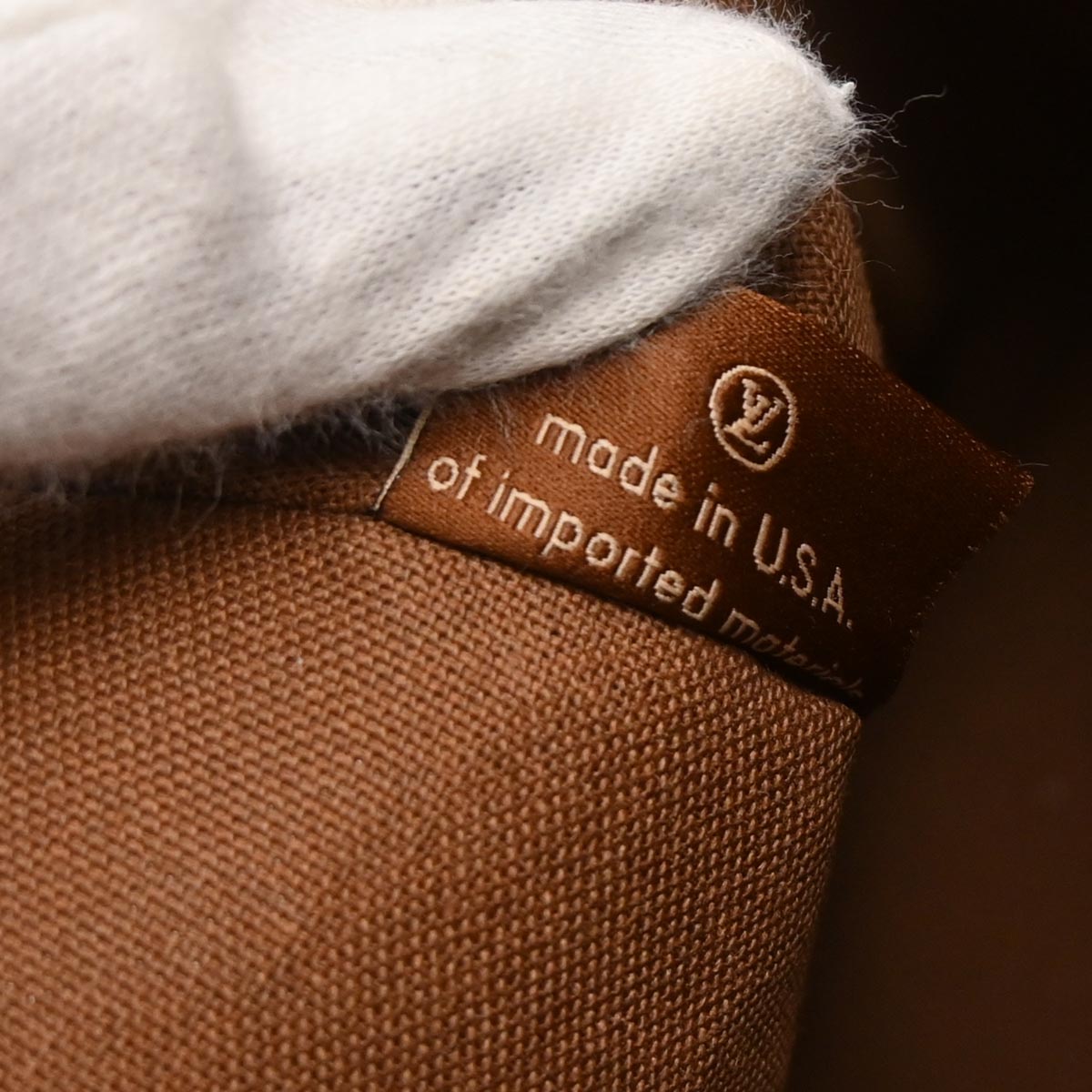 Louis Vuitton Monogram Thames GM Hobo Handbag M56383