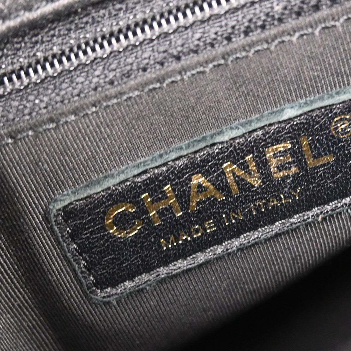 Chanel Black Calfskin Chevron 2way Shoulder Handbag