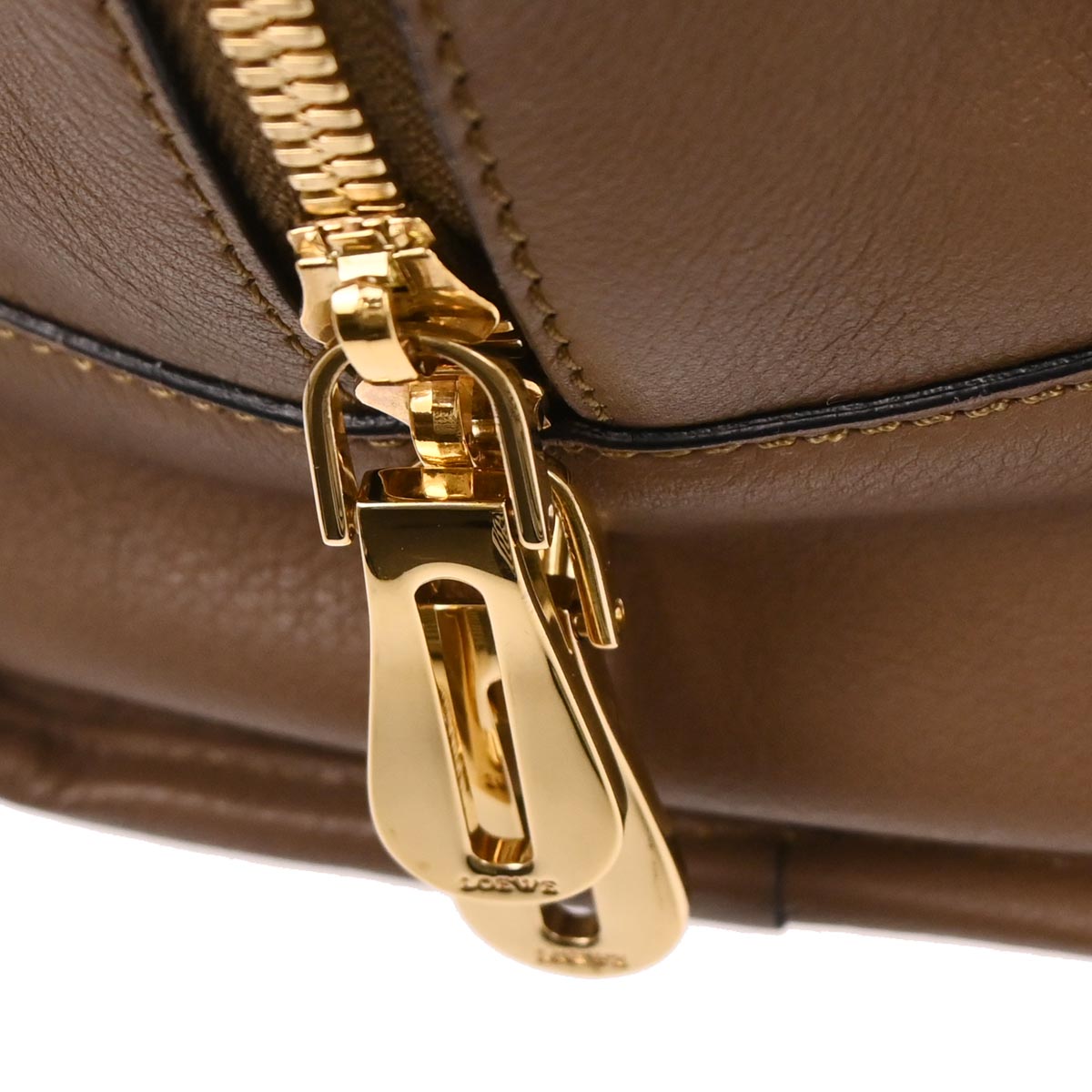 Loewe Brown Calfskin Amazona 28 Handbag