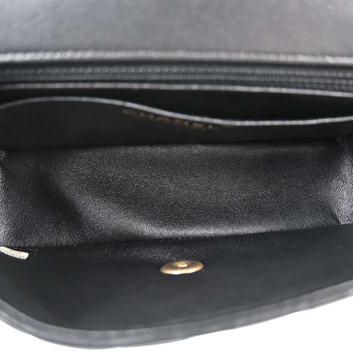 Chanel 2019 Black Lambskin Chevron Shoulder Bag