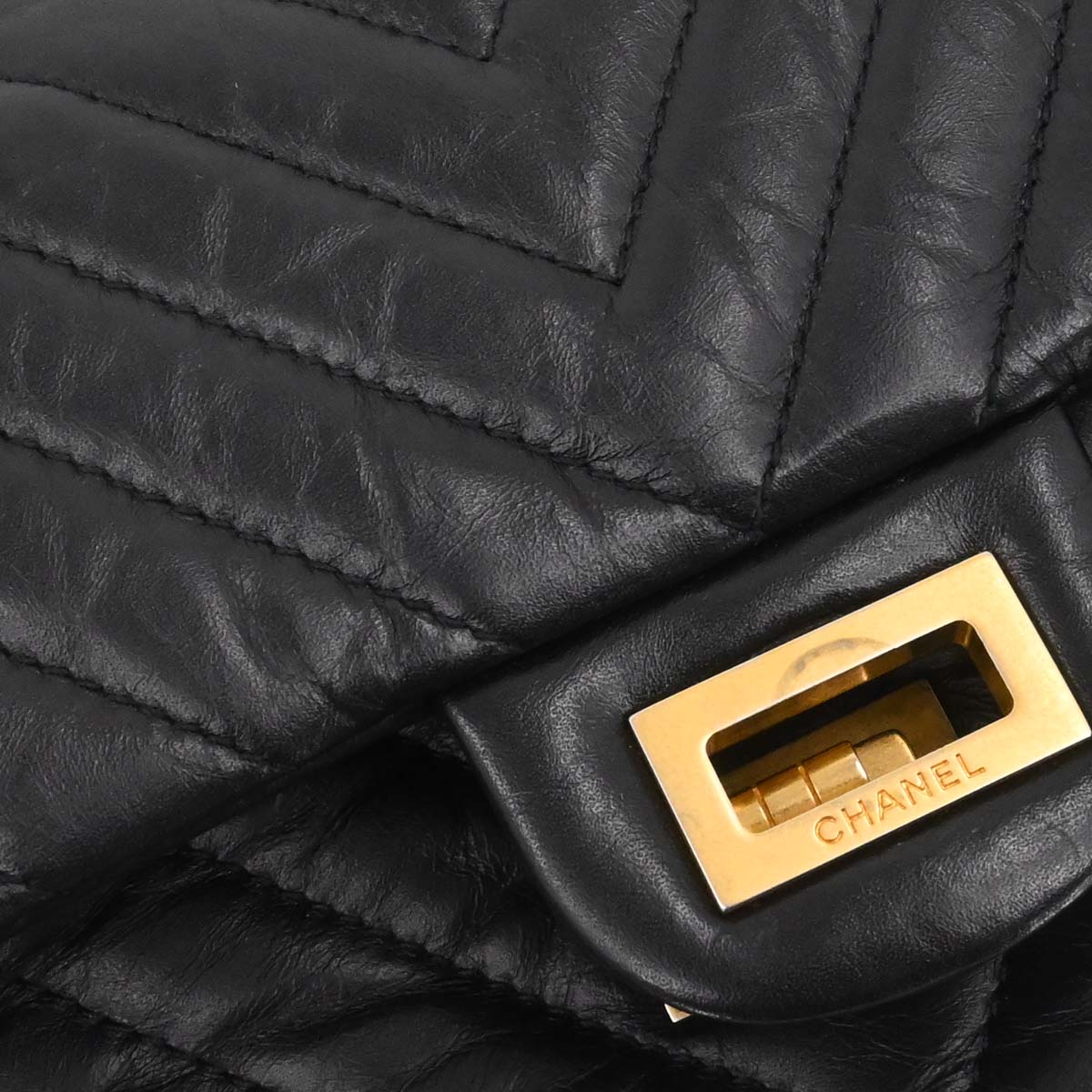 Chanel Black Lambskin Chevron 2.55 Small Double Flap Shoulder Bag