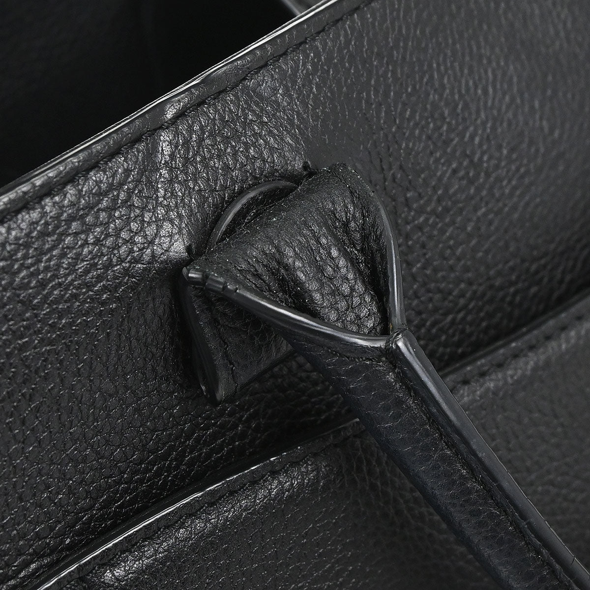 Chanel 2017-2018 Black Calfskin Neo Executive Cerf 2way Shoulder Tote Bag