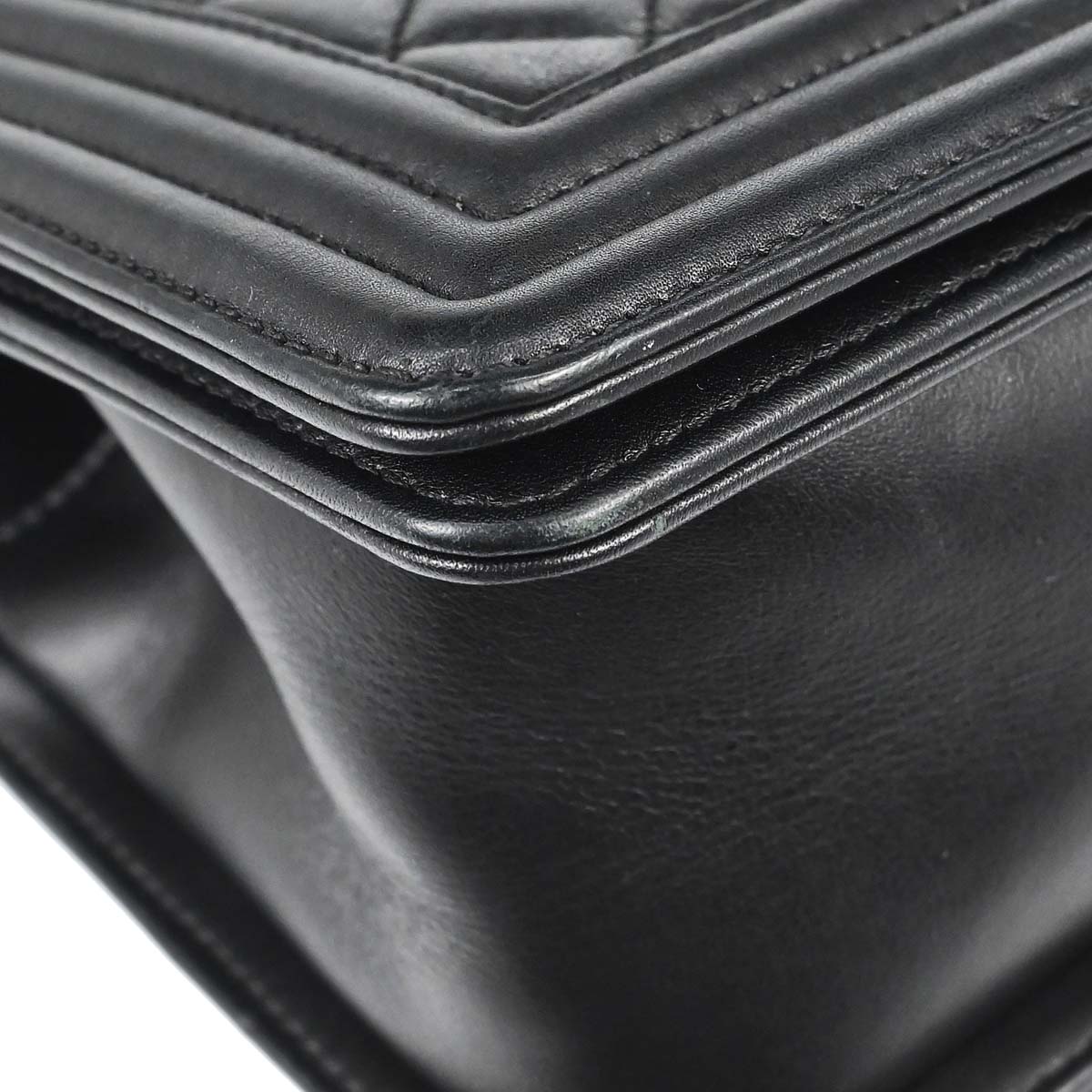 Boy Chanel Black Lambskin Medium Double Chain Shoulder Bag