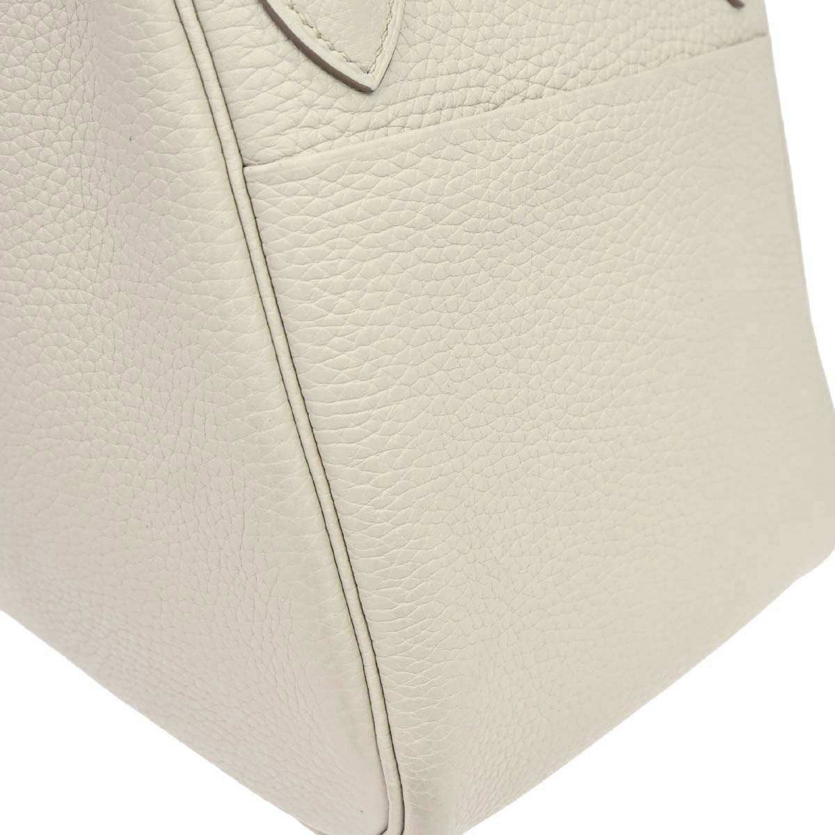 Hermes Vanilla Taurillon Clemence Lindy 30 Shoulder Bag
