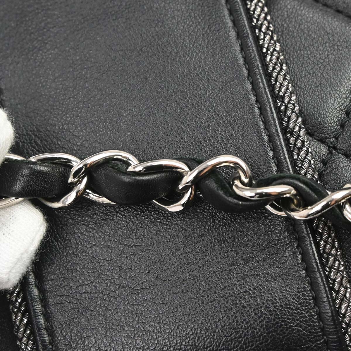 Chanel 2019 Black Calfskin Lurex Elementary Chic Flap Shoulder Bag