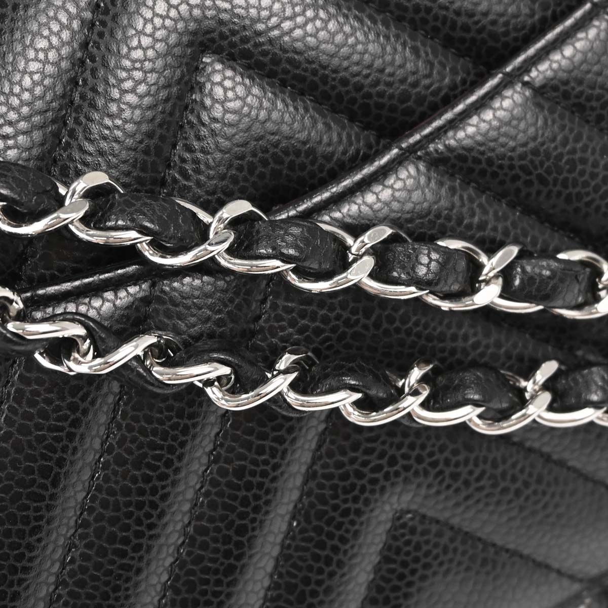 Chanel Black Caviar Skin Chevron Medium Classic Double Flap Shoulder Bag