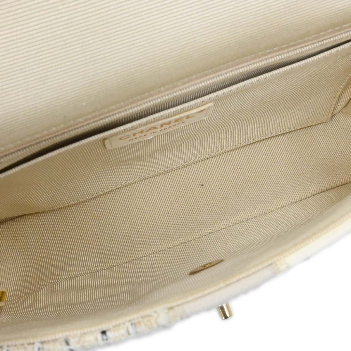 Chanel Ivory Tweed Patchwork Shoulder Bag