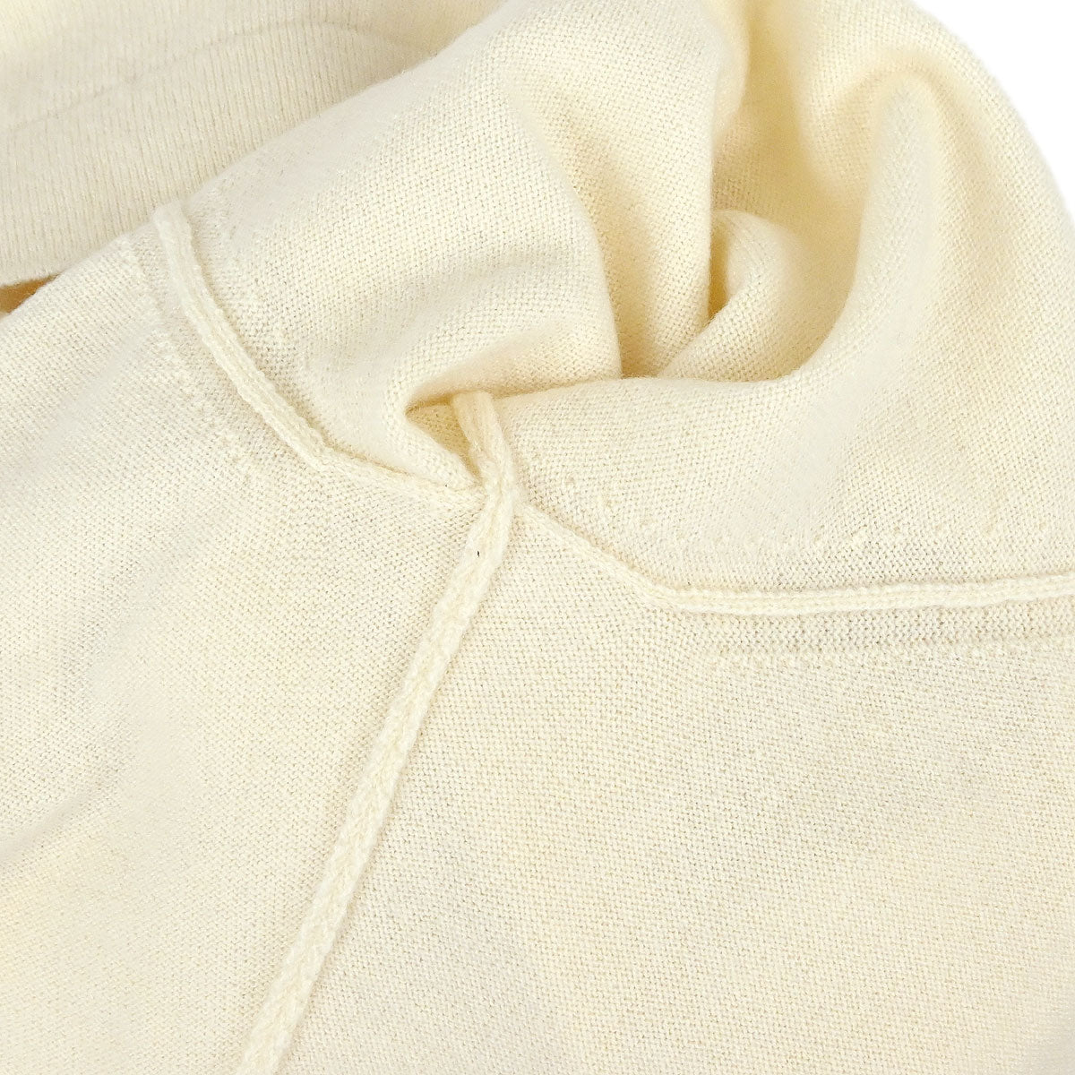 Chanel 2014-2015 Cardigan Ivory #42