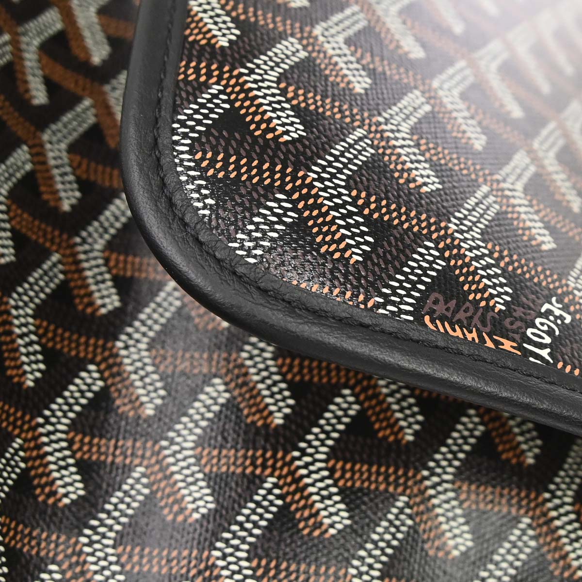 Goyard Black Capetien MM Messenger Shoulder Bag