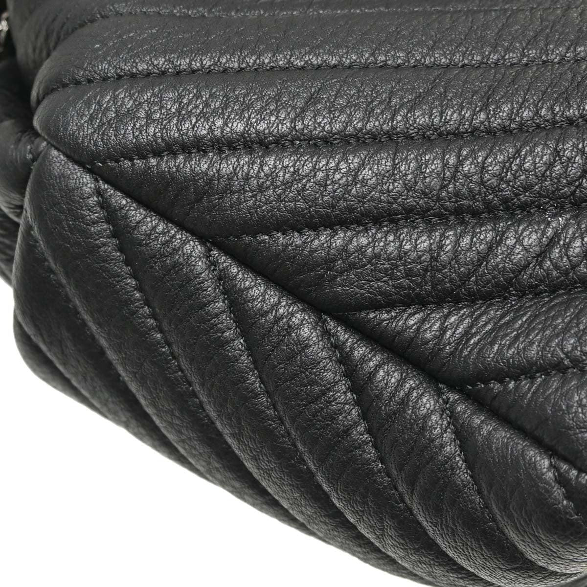 Chanel 2017 Black Deerskin Urban Spirit Chevron Drawstring Bucket Tote Handbag
