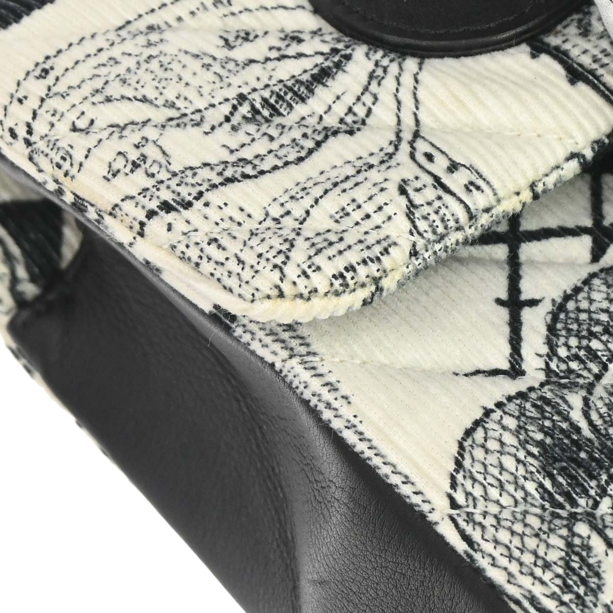 Chanel 2018-2019 Black White Silk Corduroy Chevron Shoulder Bag