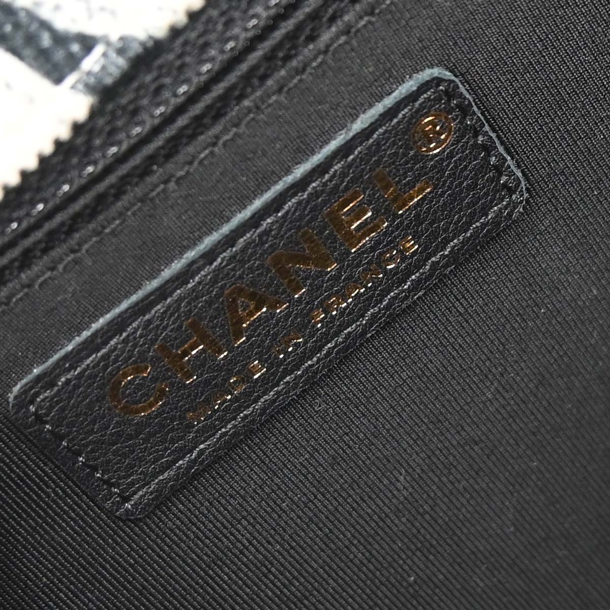 Chanel 2018-2019 Black White Silk Corduroy Chevron Shoulder Bag