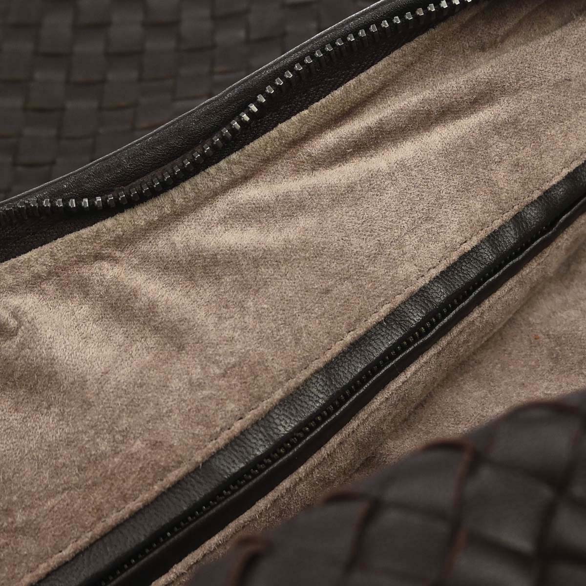 Bottega Veneta Brown Lambskin Intrecciato Hobo Handbag