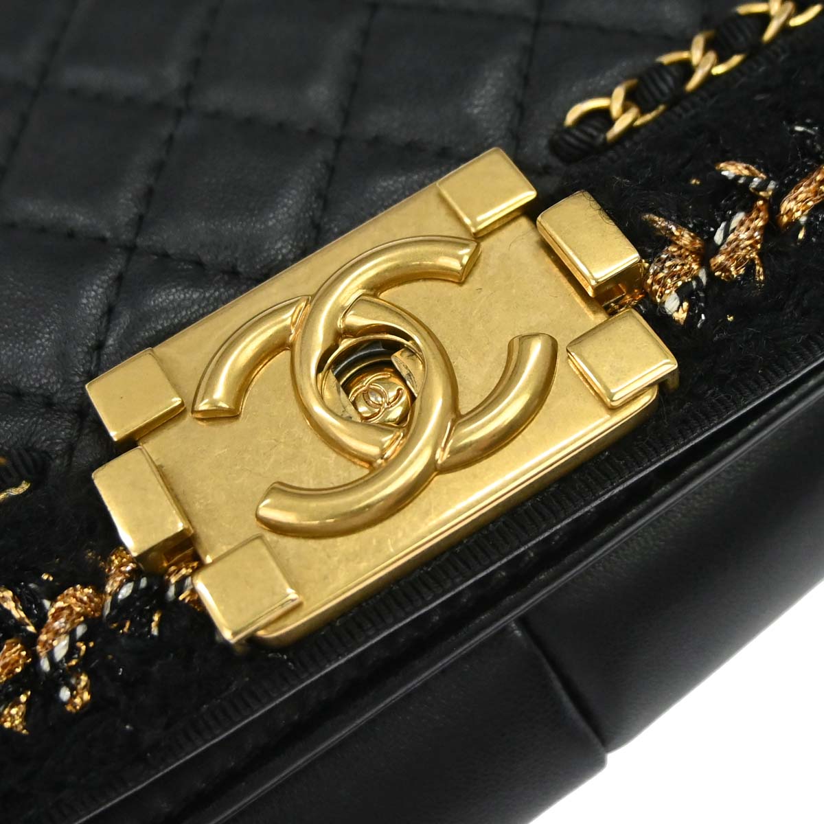Boy Chanel 2017 Black Lambskin Tweed Medium Shoulder Bag