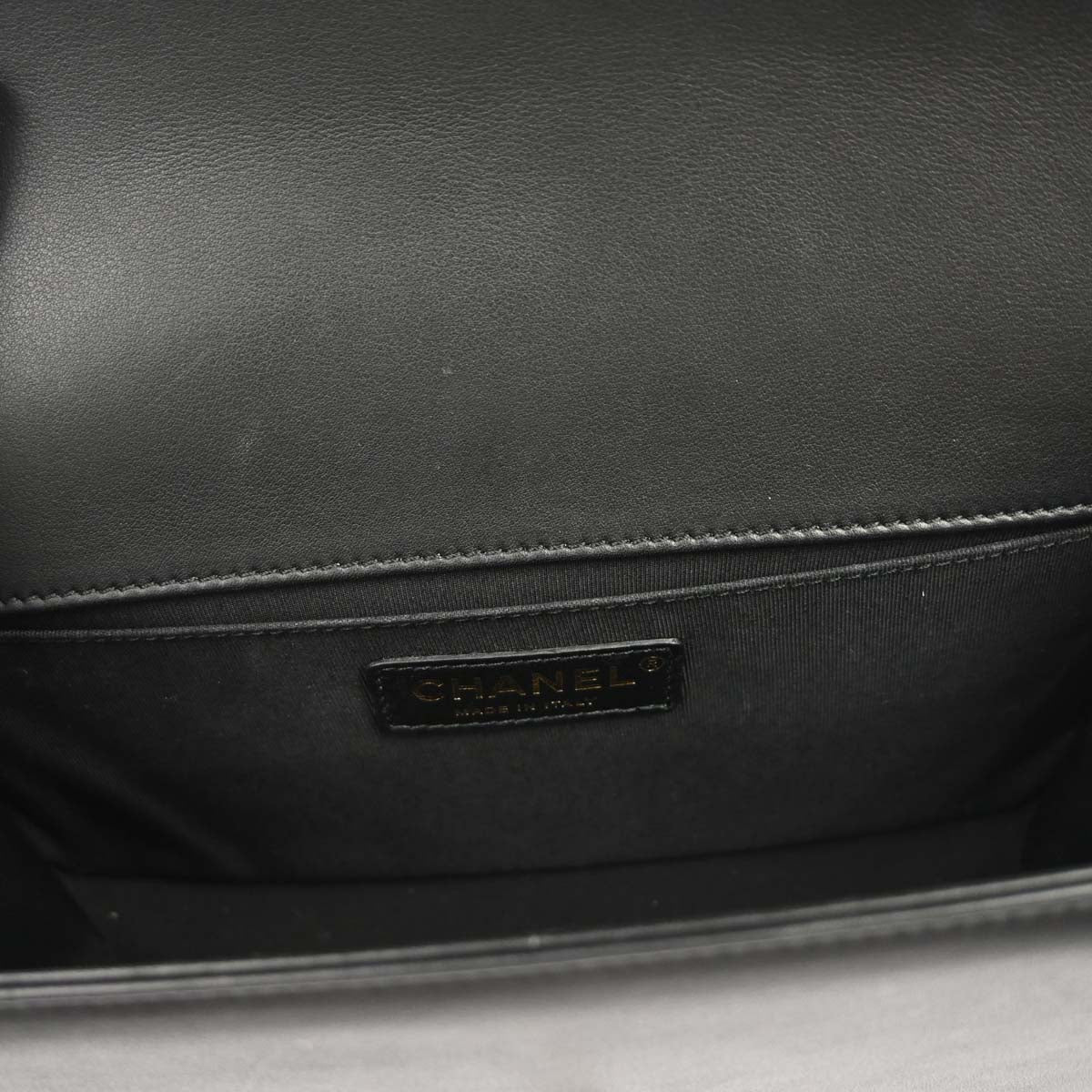 Boy Chanel 2018 Black Lambskin Medium Shoulder Bag