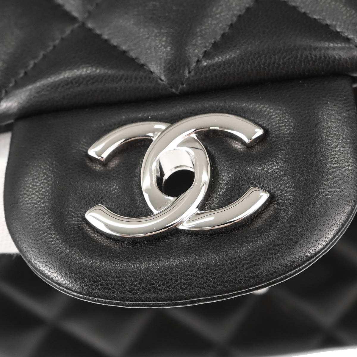 Chanel 2012 Black Lambskin Jumbo Classic Double Flap Shoulder Bag