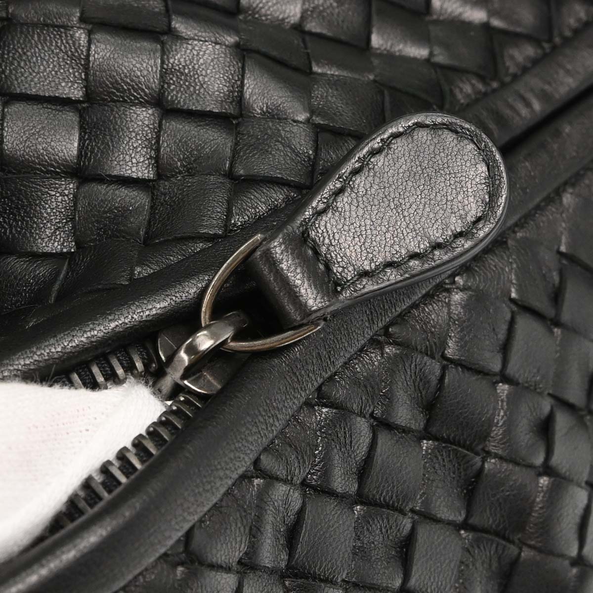 Bottega Veneta Black Lambskin Intrecciato Hobo Handbag