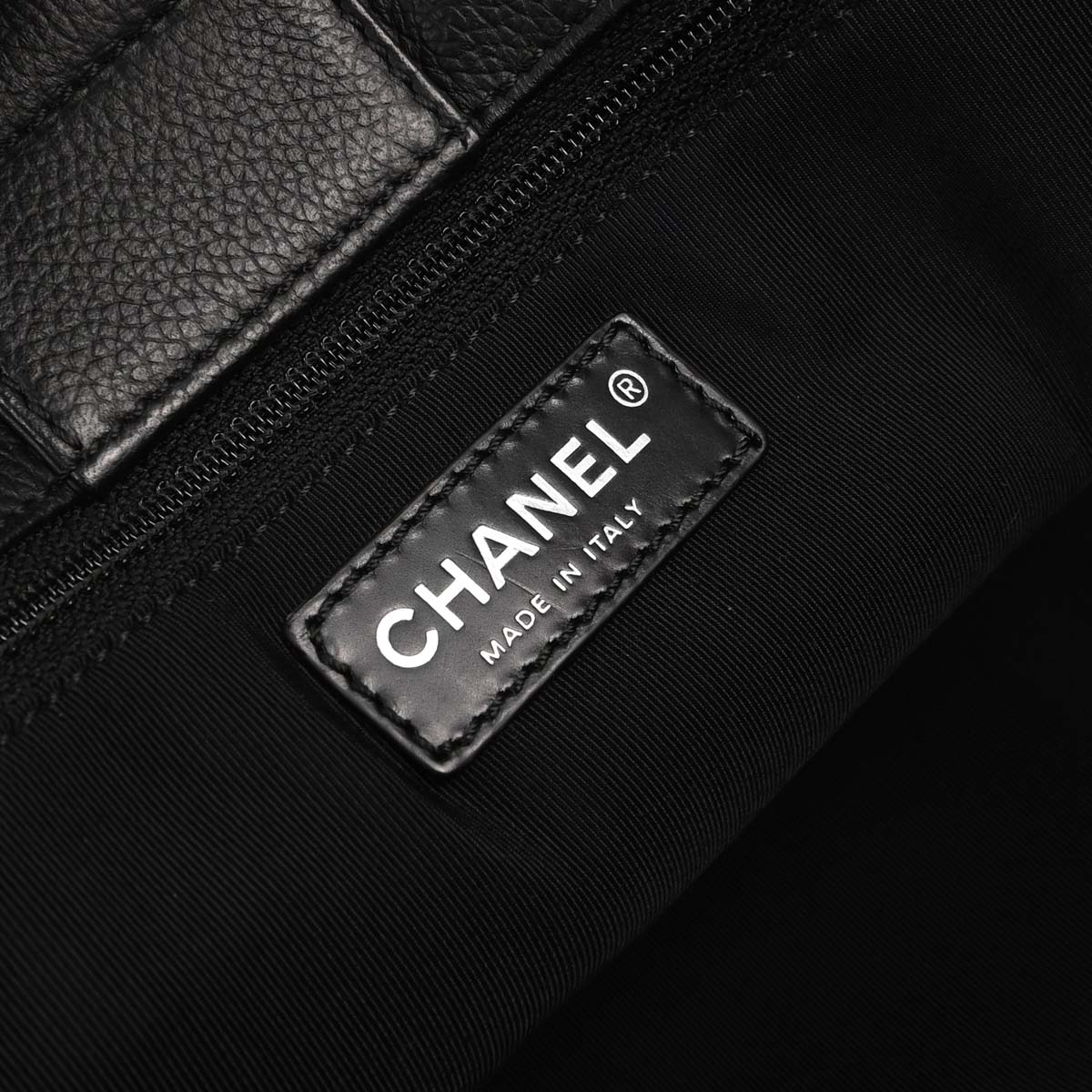 Chanel Black Burgundy Calfskin Executive Cerf 2way Shoulder Tote Bag