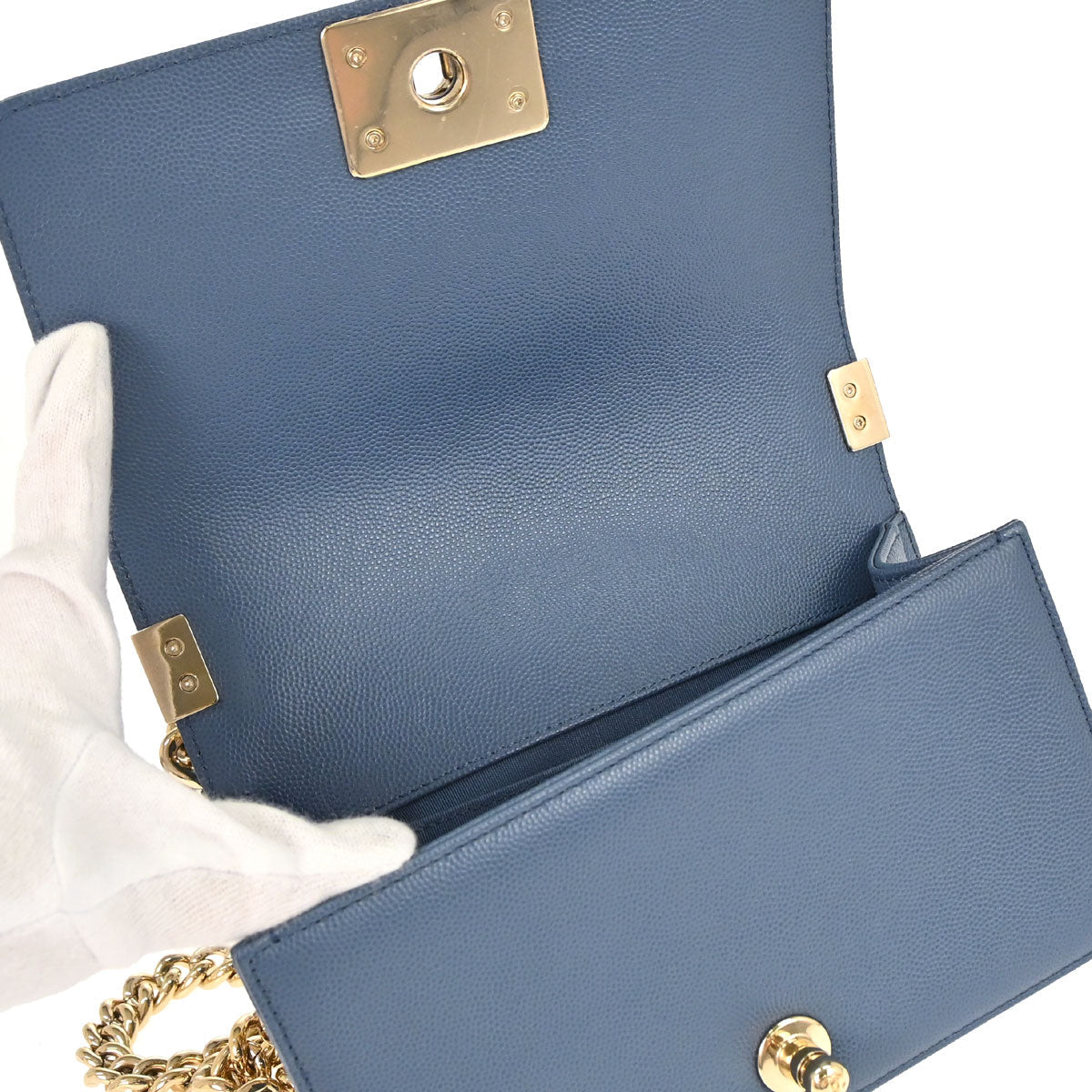 Boy Chanel 2018 Light Blue Caviar Skin Small Chain Shoulder Bag
