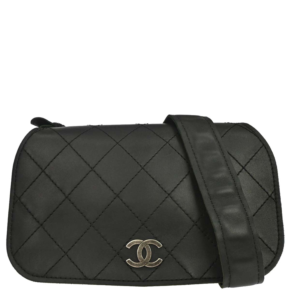 Chanel 2013-2014 Black Calfskin Paris-Edinburgh Highlander Messenger Bag