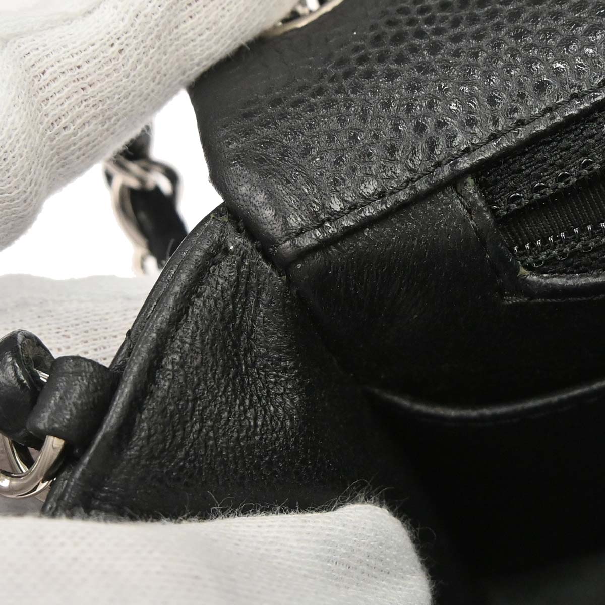 Chanel 2013-2014 Black Caviar Skin Mini Classic Square Flap Shoulder Bag 17