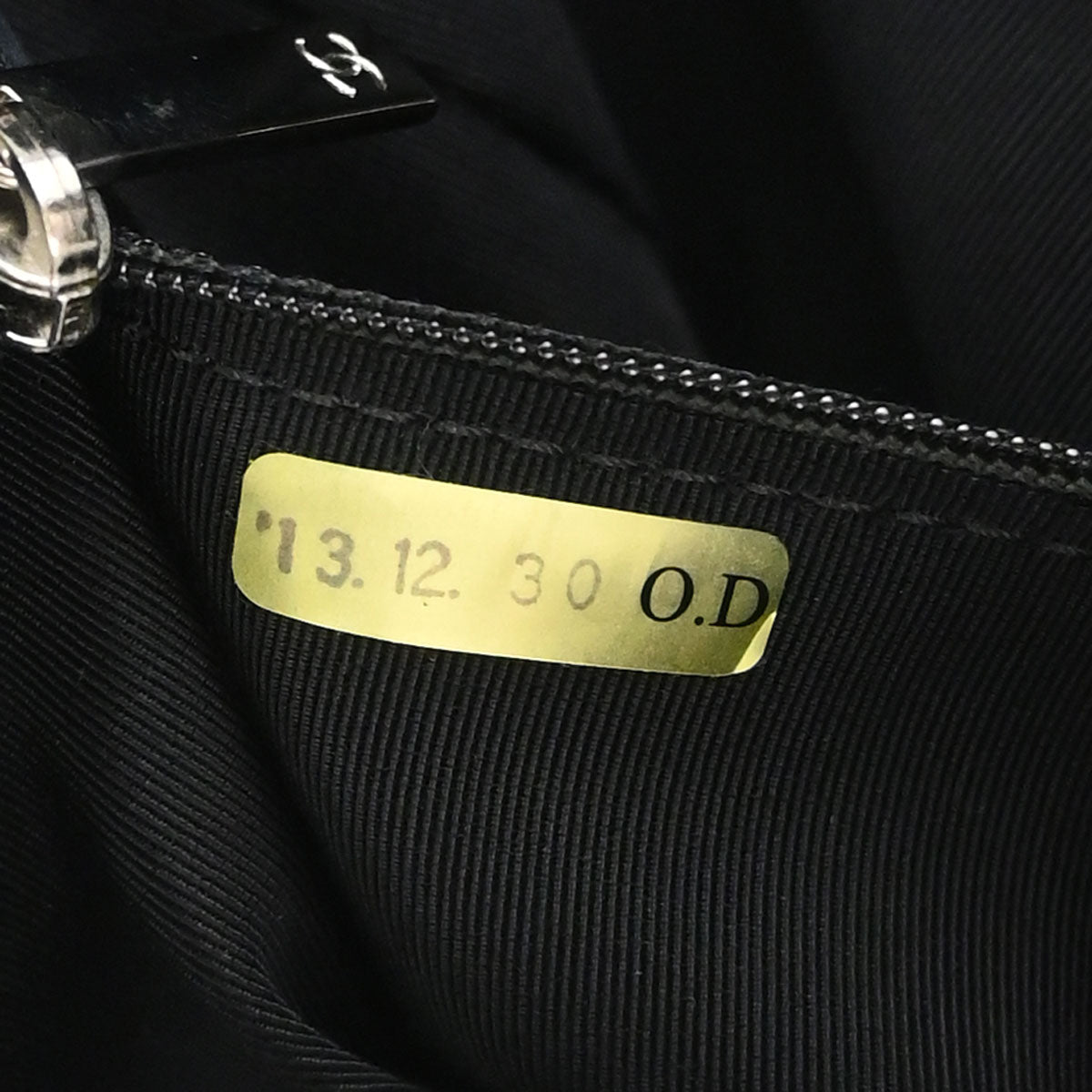 Chanel 2013-2014 Black Calfskin Executive Cerf 2way Shoulder Tote Bag