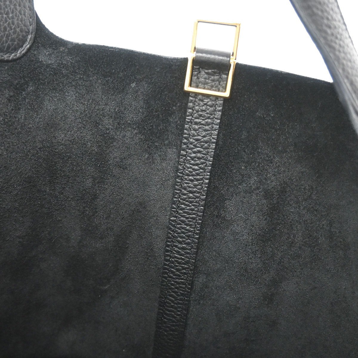 Hermes Black Taurillon Clemence Picotin Lock 22 MM Handbag