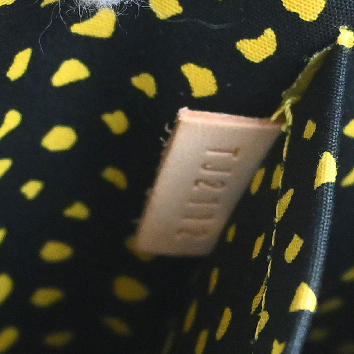 Louis Vuitton Yellow Vernis Dot Infinity Papillon Handbag M91424