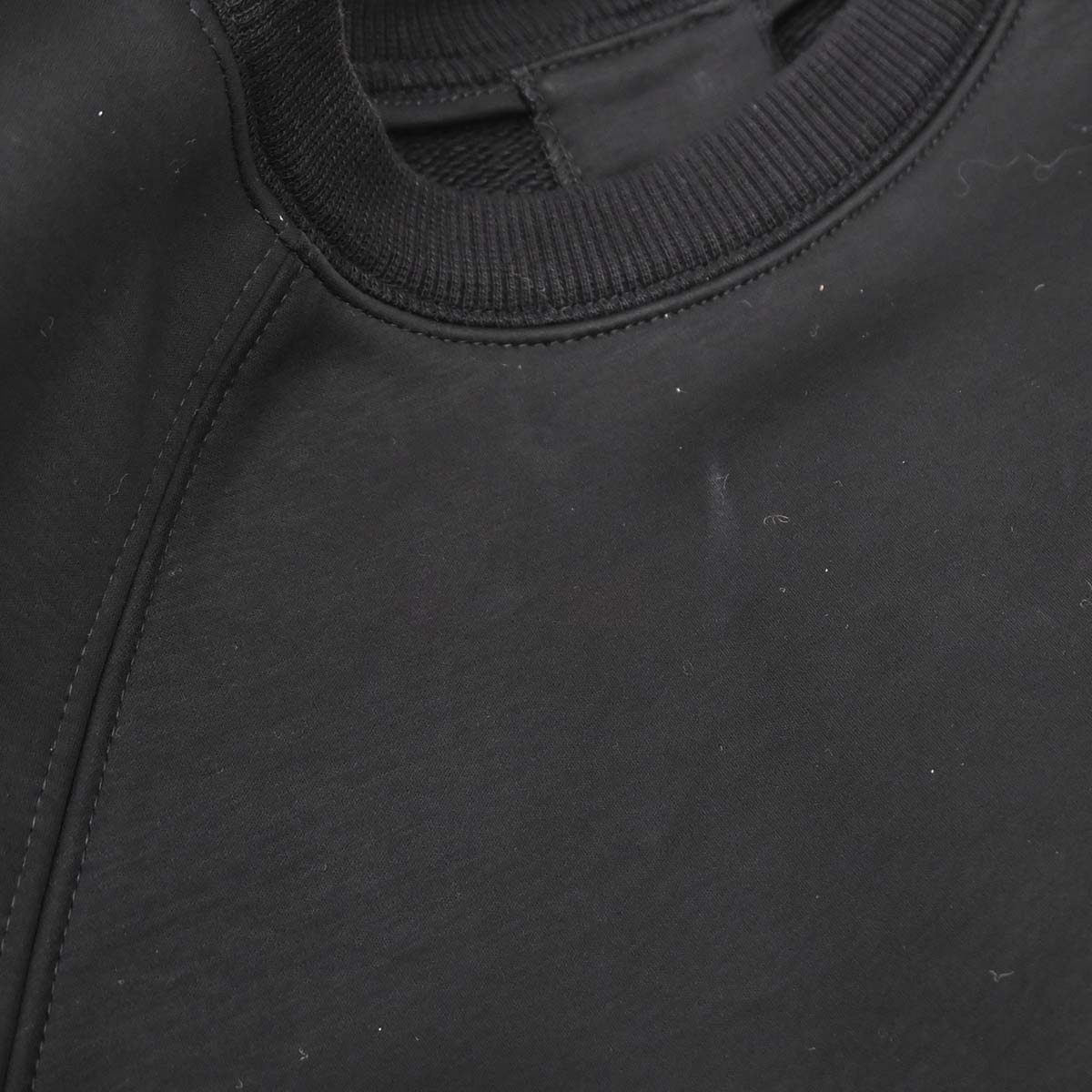 Chanel 2017 Top Black #38