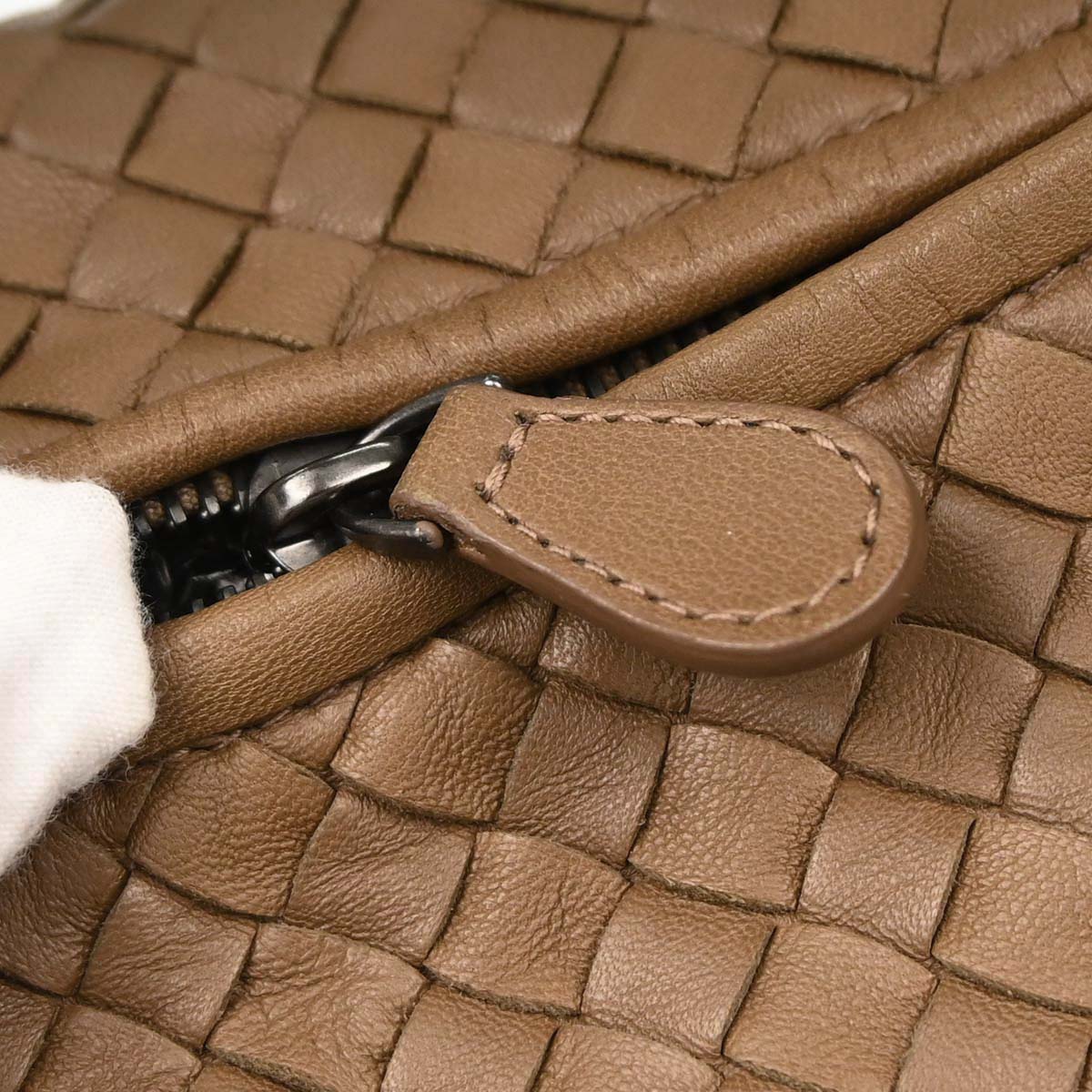 Bottega Veneta Brown Lambskin Intrecciato Hobo Handbag