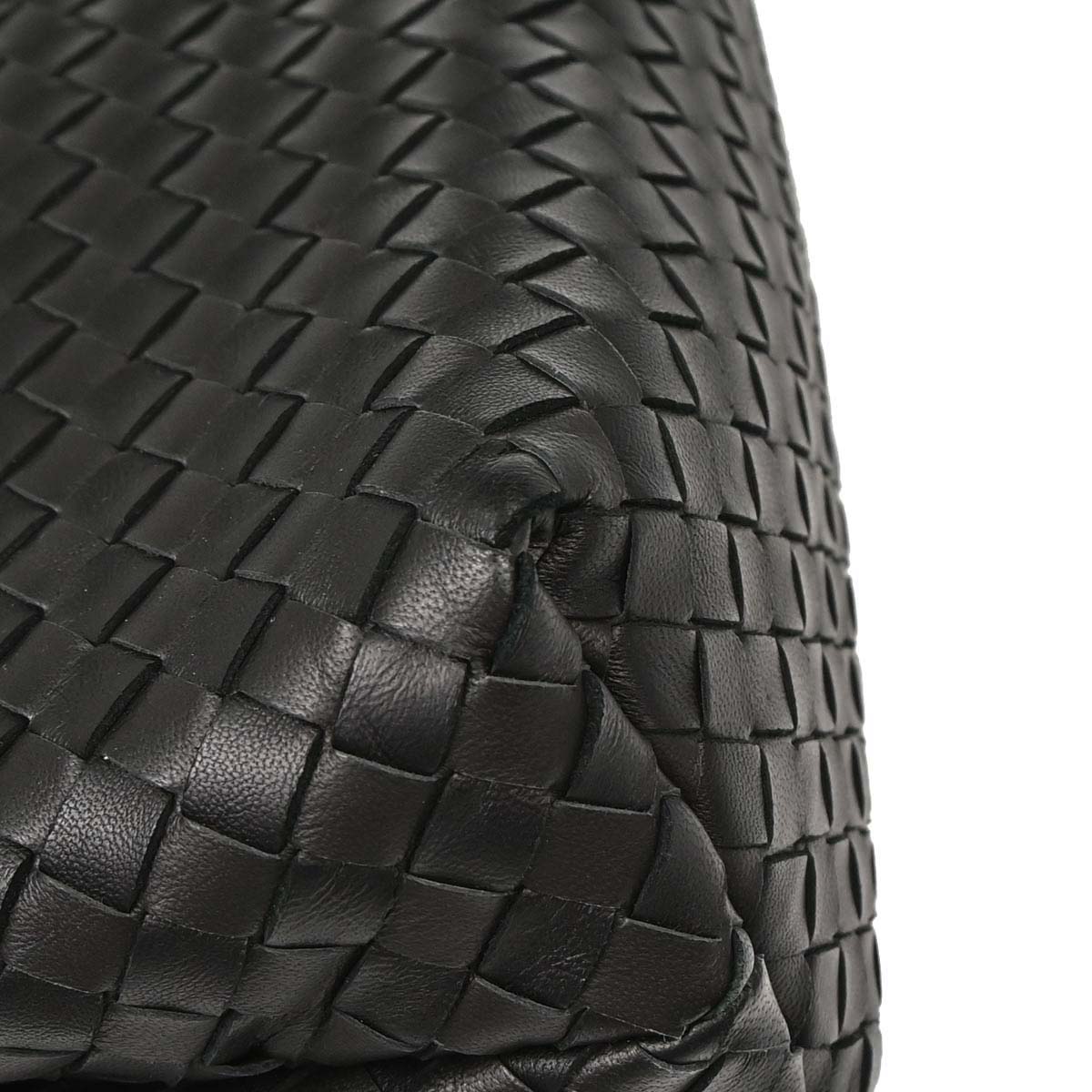 Bottega Veneta Black Lambskin Intrecciato Handbag