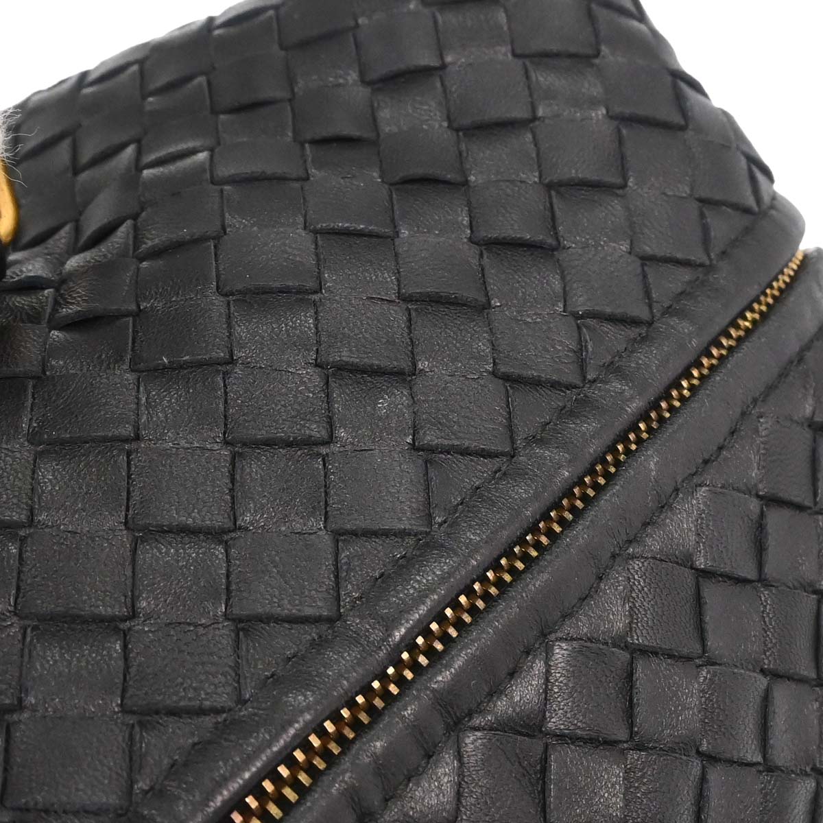Bottega Veneta Black Lambskin Intrecciato Handbag