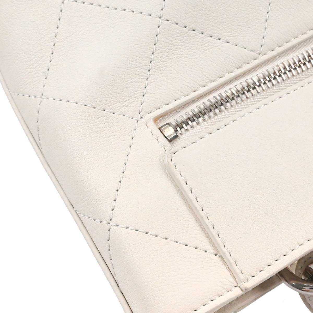 Chanel White Calfskin 2way Shoulder Bucket Handbag