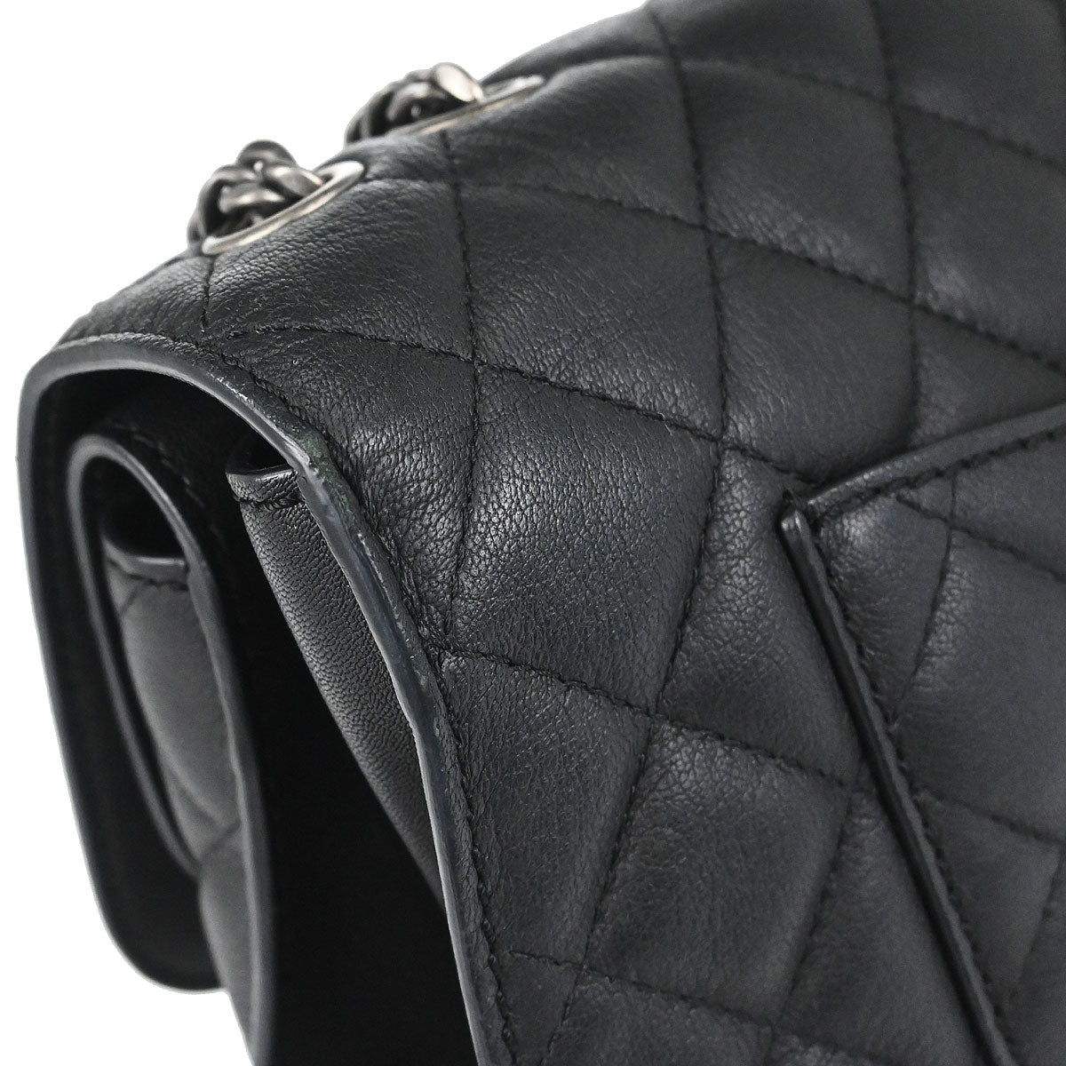 Chanel 2017 Black Calfskin Jumbo Double Flap Shoulder Bag