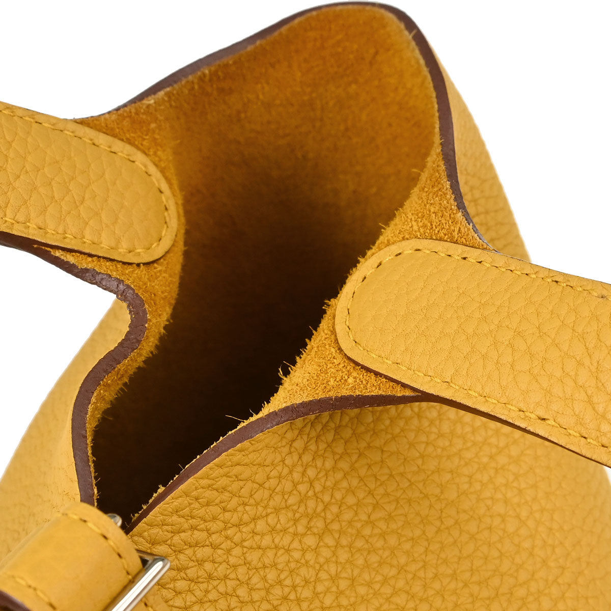 Hermes 2018 Jaune Amber Taurillon Clemence Picotin Lock 18 PM Handbag