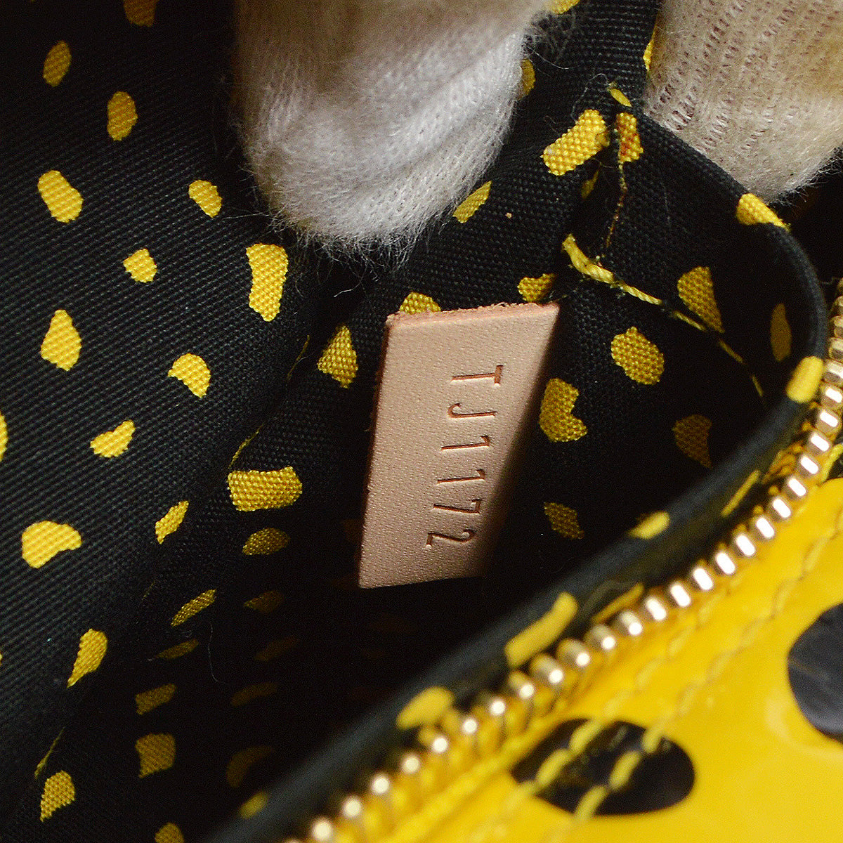 Louis Vuitton 2012 Papillon 30 Vernis Infinity Dots M91424