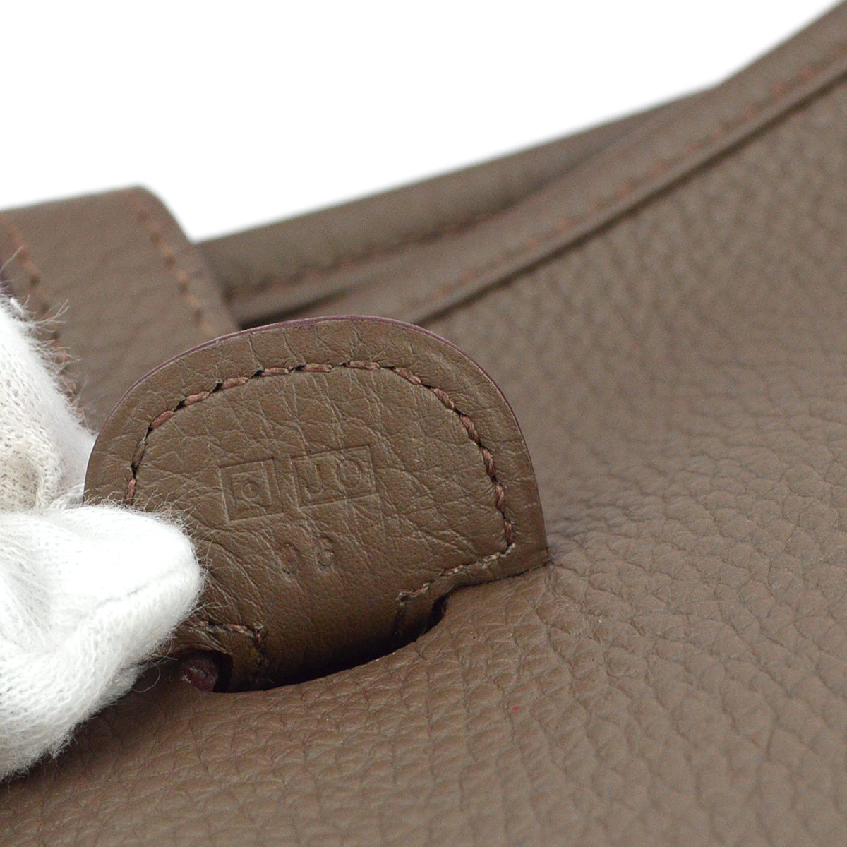 Hermes 2011 Etain Taurillon Clemence Evelyne 3 PM Shoulder Bag