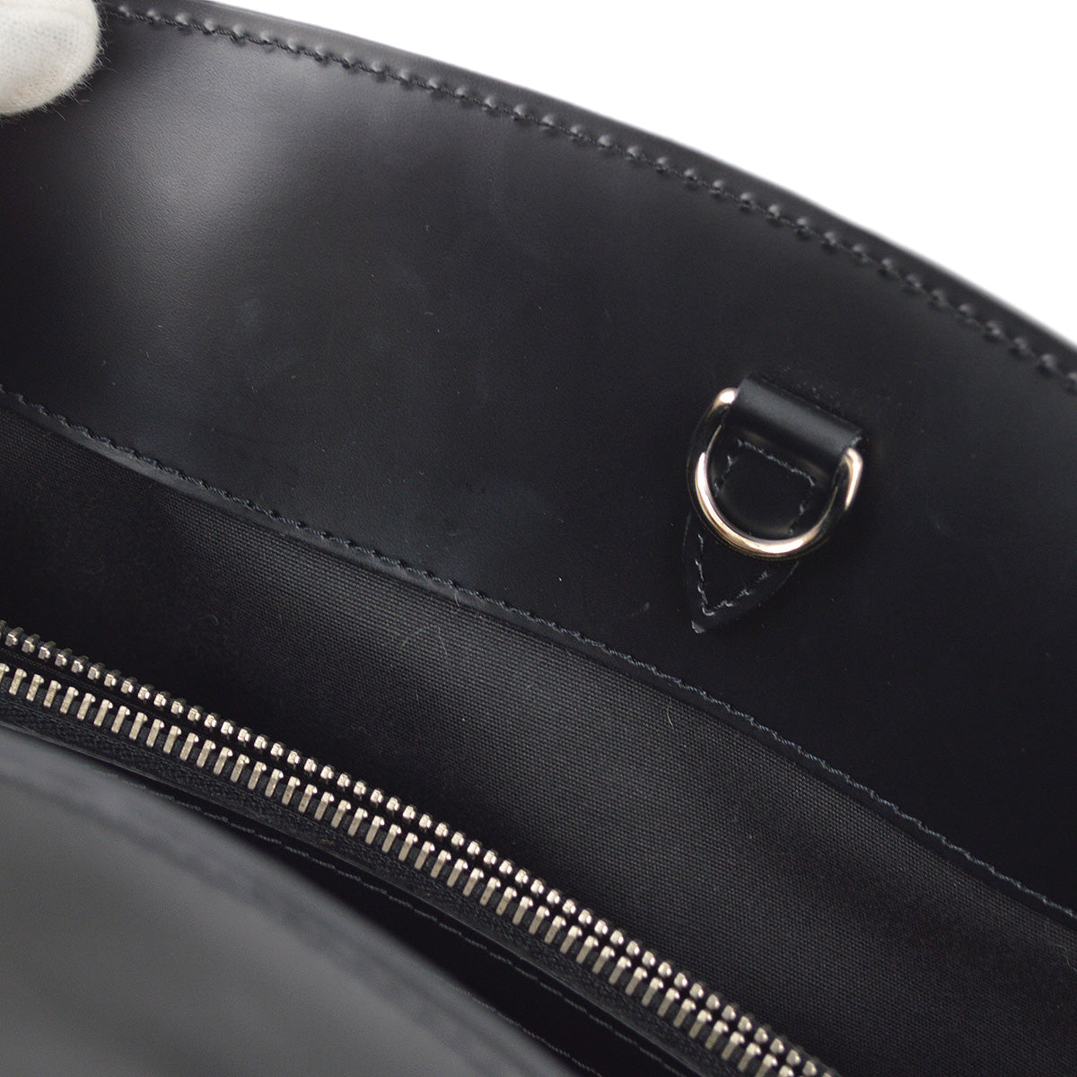 Louis Vuitton 2010 Black Epi Passy PM Tote Handbag M59262