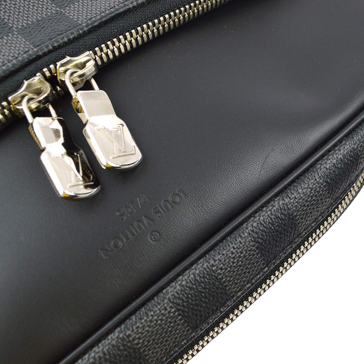 Louis Vuitton 2018 Damier Graphite Dayton PM Shoulder Bag N41408